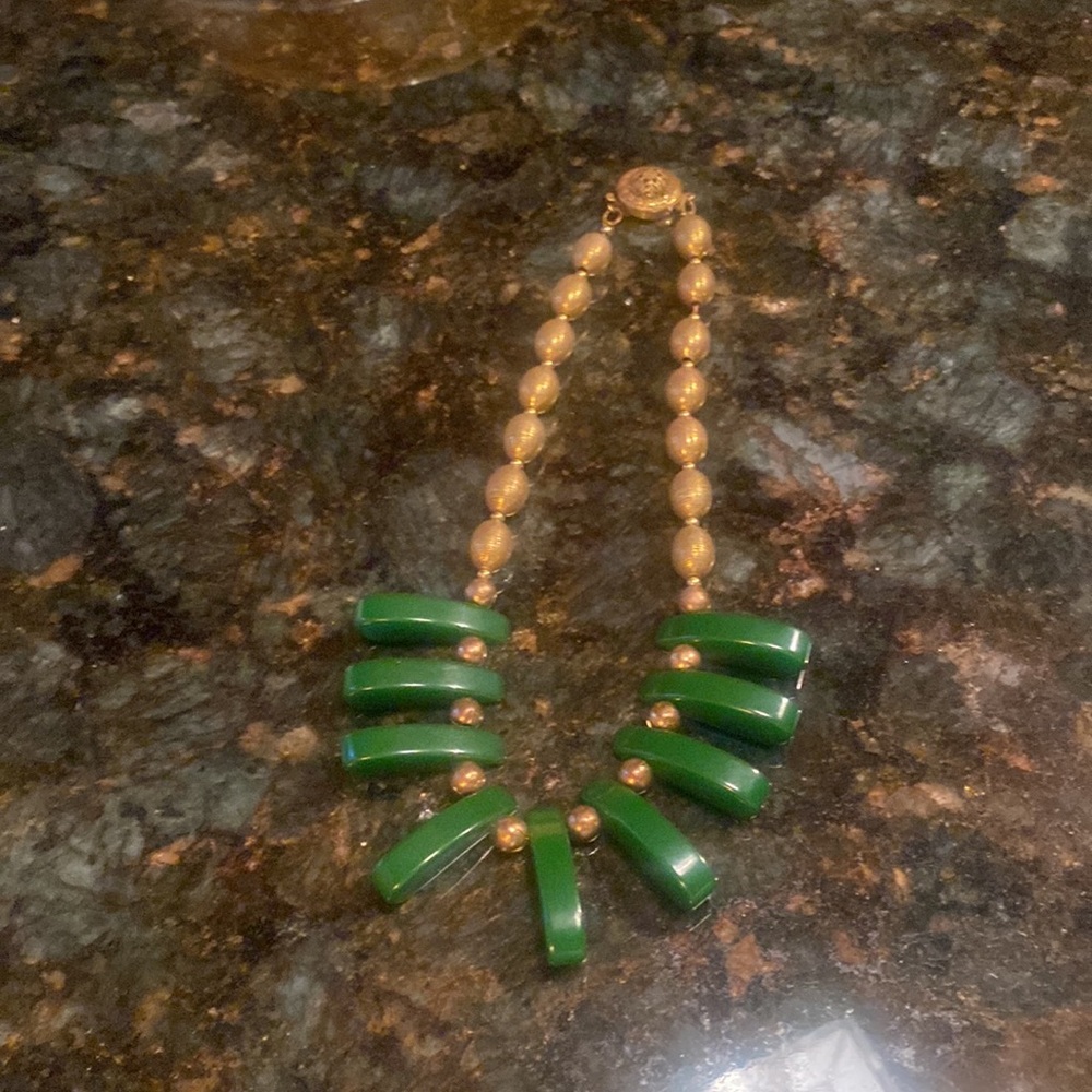 Vintage green bakelite lucite and goldfilled  Bead necklace